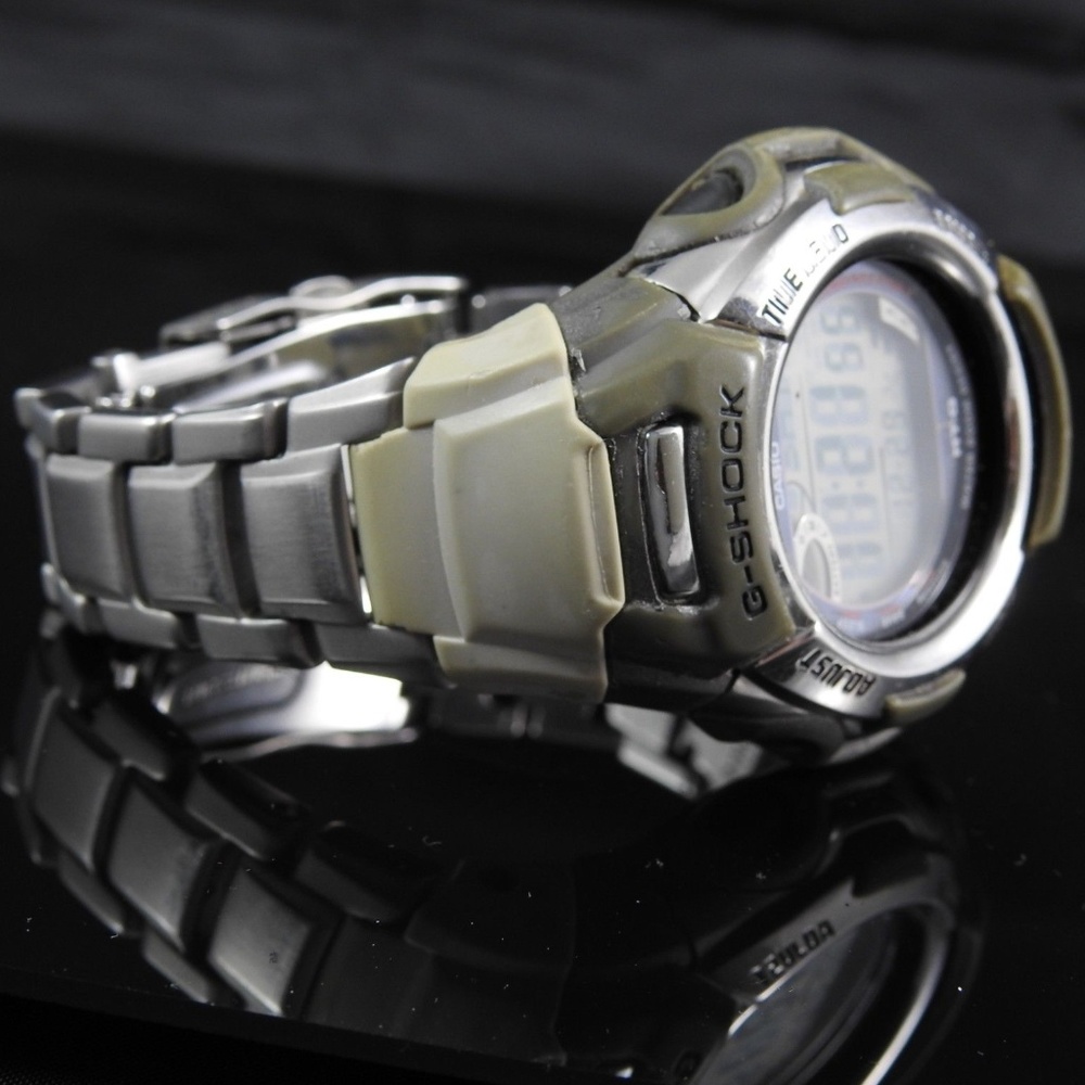 Casio G Shock MTG-900  Wave Ceptor Tough Solar - Picture 4 of 8